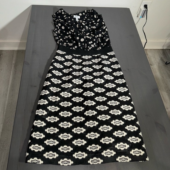 Moschino Dress Multiple Colors - Picture 3 of 9